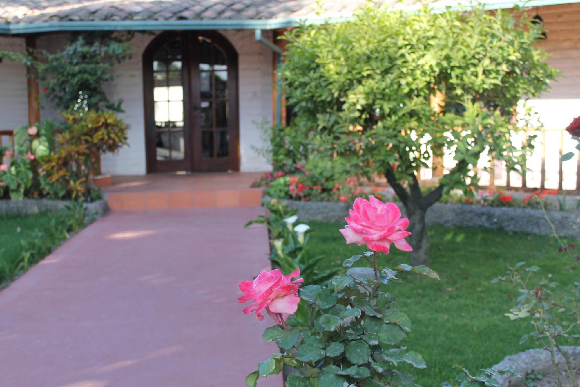 La Quinta San Andres Hotel Ibarra Bagian luar foto