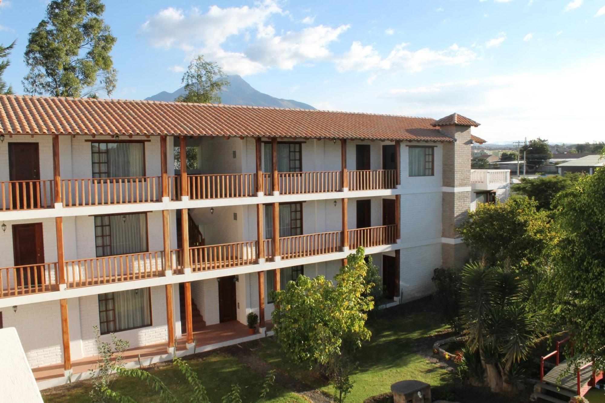 La Quinta San Andres Hotel Ibarra Bagian luar foto