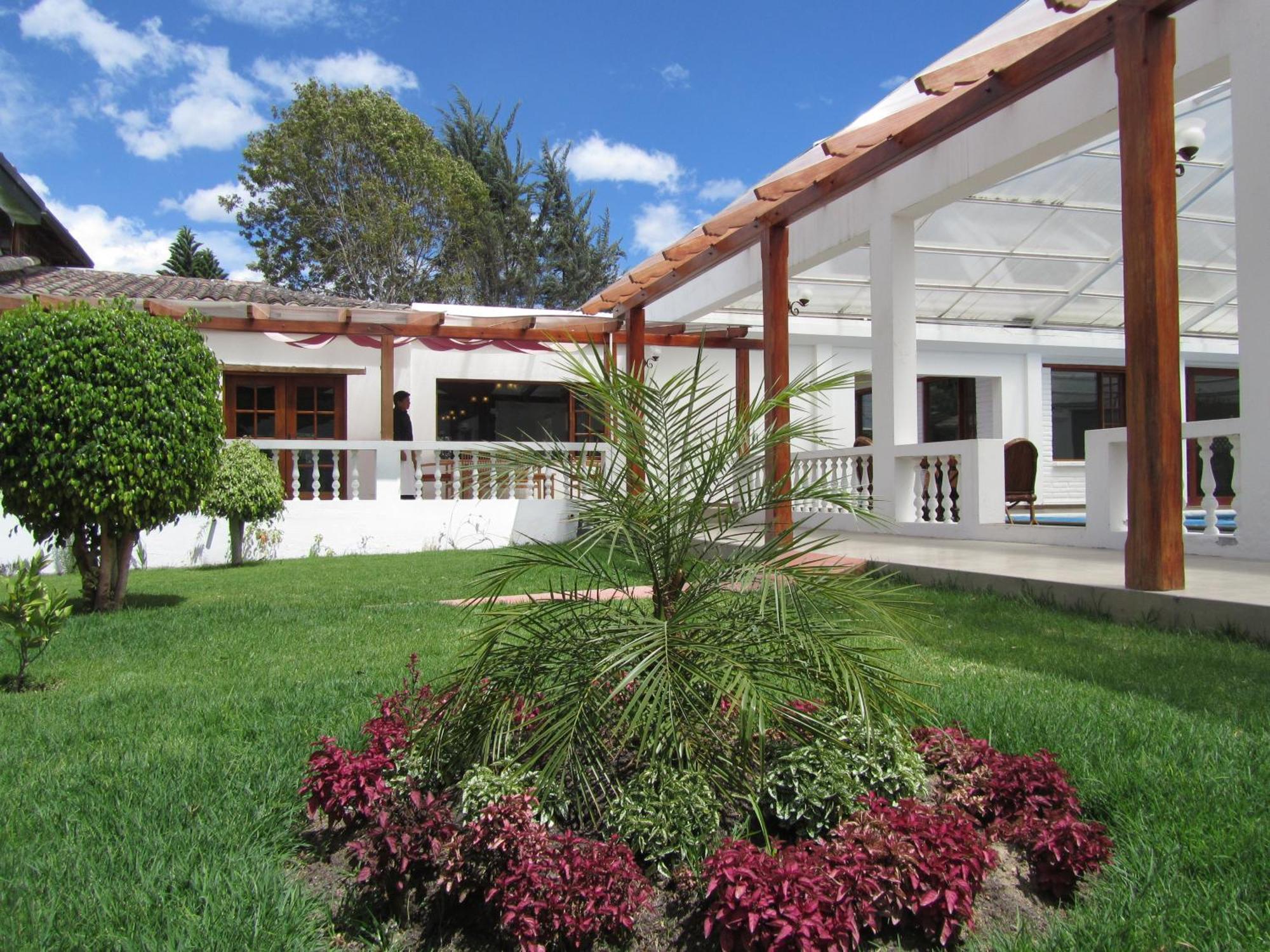 La Quinta San Andres Hotel Ibarra Bagian luar foto