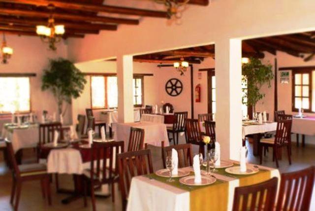 La Quinta San Andres Hotel Ibarra Bagian luar foto