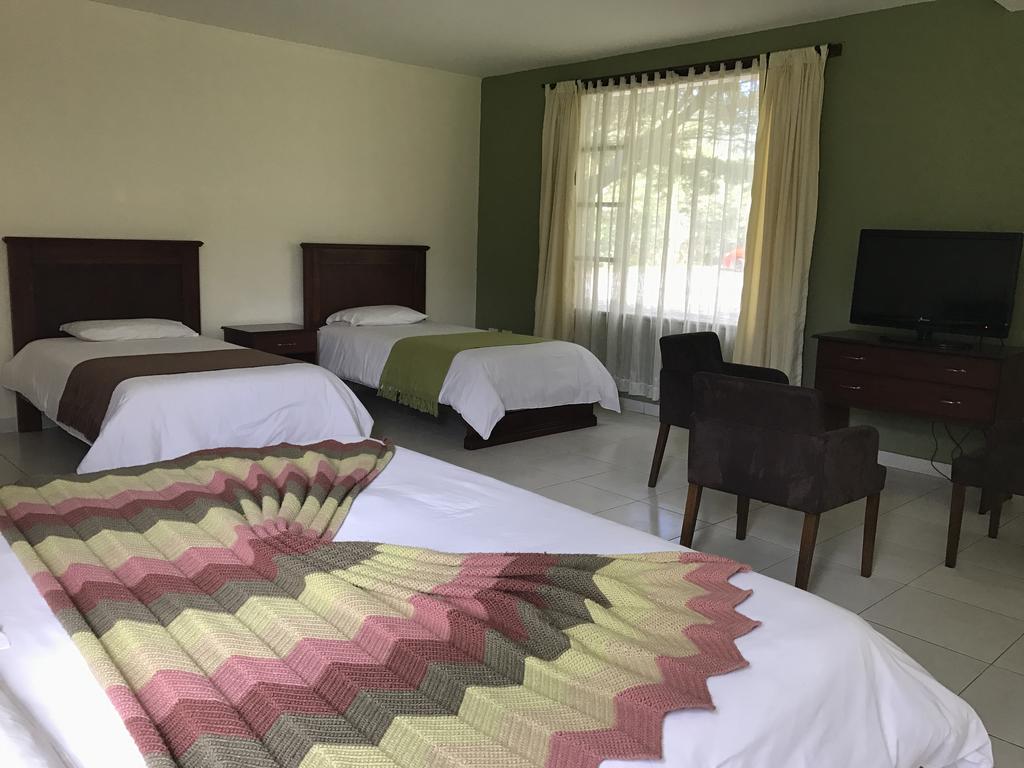 La Quinta San Andres Hotel Ibarra Bagian luar foto