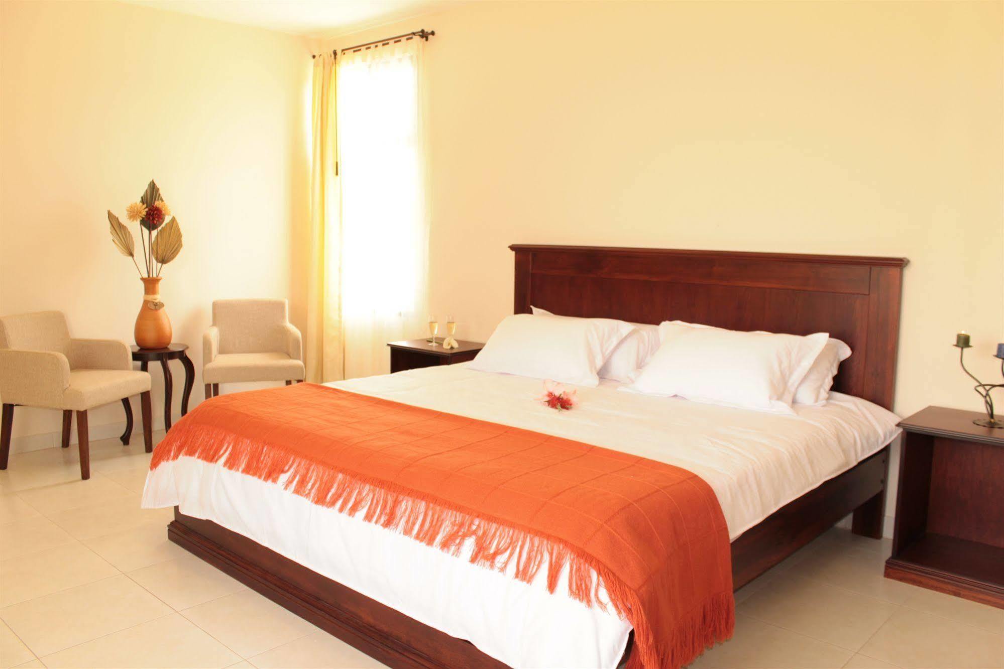La Quinta San Andres Hotel Ibarra Bagian luar foto